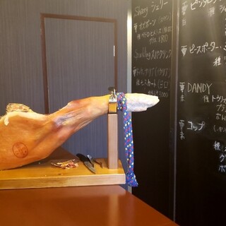 スタンディング ワイン バー アリアドネ_1