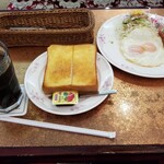 Kafe and oresutoran danwashitsu nitokyo - Cモーニング。