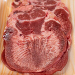 河の家 - 2020.6 アメリカ産牛 タン（100g 500円）