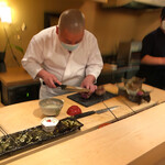 登喜和鮨 - 佐渡前定置網に掛かった生ミンク鯨中落ちのタタキ