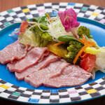 Shin Kamogawa's homemade roast beef