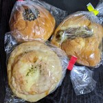 マドンナ - サービスパン60円3つ