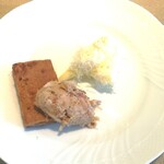 La Brianza - 北海道産ホワイトアスパラガスのチーズマリネと、愛農ポークのリエット低糖質パン添えて。ホワイトアスパラガスがしゃきしゃきしてる、ふわふわたっぷりチーズとさっぱりとしたお味付け、リエットとパンもおいしい。