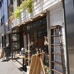 Sustainable Kitchen Rosy - お店の外観 202006