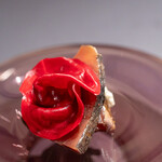 プレゼンテ スギ - 2020.6 GV鰹（中落ちとフランボワーズのスープでGVした勝浦鰹、ビーツのピクルス、水切りした八千代牛乳の自家製ヨーグルト）