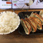 Owari Kaikatei - 餃子