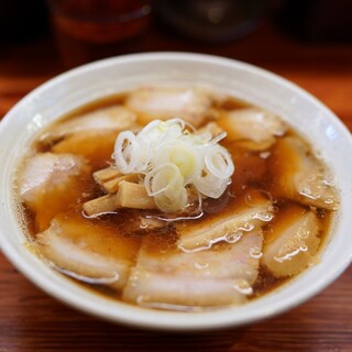 純手打ち 麺と未来 - 料理写真:肉醤油ラーメン