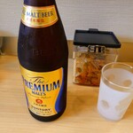 麺や二双 - プレミアムモルツとサービスのザーサイ