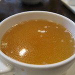 中国酒家 大三元 - チャーハンのスープ