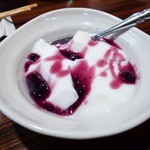 炭火焼 七厘 - デザートの杏仁豆腐