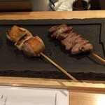 焼き鳥 とりら - ねぎまとハツ　ハツは肉厚でこれまで食べたことないものでした