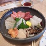 富梅 - 、貝柱、造り盛[剣先、アオリ烏賊、とりがい、赤貝、大トロ、赤身、鯛]