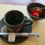 ステーキハウス 秀 - コーヒーとデザートのいちご　2020.6