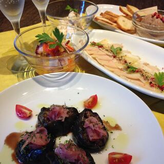 チキンプレイス ロティサリーズ_2