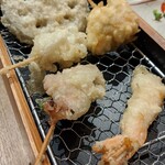 Kaisen Kushi Tempura Nakano Ya Higashi Naka Noten - 