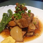 RESTAURANT Shin - 一品料理。豚の角煮。
