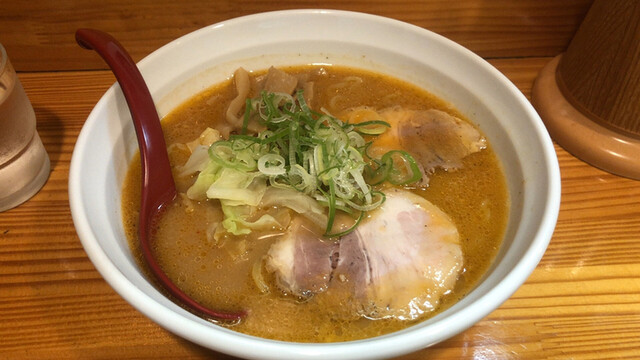 もち豚専門店 札幌らーめん 綺羅拉 きらら 琴似 札幌市営 ラーメン 食べログ