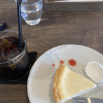 グルリ - レモンチーズケーキとアイスコーヒー