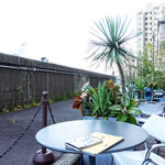 シエロイリオ - テラスに先客は一組