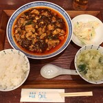 中国菜 オイル - 四川麻婆豆腐ランチ (小皿・スープ・御飯付) 1000円(税込)