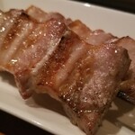 三葉洞 - 串(豚ばら)(180円)×2