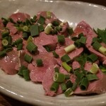 三葉洞 - 大山鶏レバ刺し(低温調理)(480円)