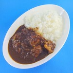 松屋 - ごろごろ煮込みチキンカレー(盛り付け例)