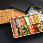 Aburi TORA 熟成鮨と炙り鮨 - テイクアウト　『手巻きセット』