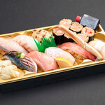 Aburi TORA 熟成鮨と炙り鮨 - テイクアウト『松』