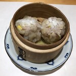 一碗水 - 玉米焼麦(とうもろこし入り焼売～淡雪塩～)