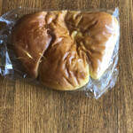 箱根ベーカリー - 一番人気クリームパン