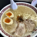 双喜紋 - ニンニク・辛味アリアリの超コッテリ仕様
      プラス味付けたまごd(^_^o)