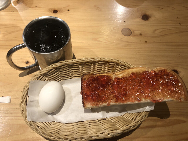 コメダ珈琲店 エスカ店 コメダコーヒーテン 名古屋 カフェ 食べログ コメダ珈琲店 エスカ店 コメダコーヒーテン 名古屋 カフェ 食べログ