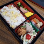 株式会社中央給食センター - 配給弁当②