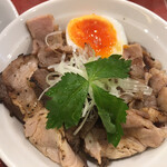 麦と麺助 - 叉焼丼 ( ´θ｀) ミニサイズですねぇ