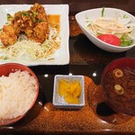 温泉食堂 和呂和呂 - 台湾風酢鶏ｾｯﾄ(900円)