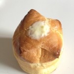 Boulangerie Paume - クリームパン