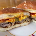 Za Dorankendakku - 平日ランチのチーズバーガー…税込700円