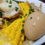 塩そば専門店 桑ばら - 冷やし味噌とんもろこしそば