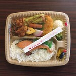 ほっかほっか亭 - 料理写真:DXシャケ弁