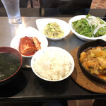 韓国居酒屋 オモニの家 - 