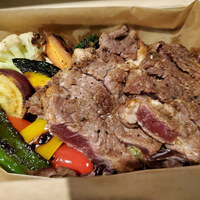 ビストロボンノ - 阿波牛熟成ステーキ②