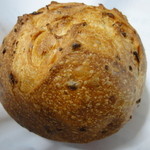 墨繪パン - オニオンパン（120円）