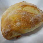 墨繪パン - りんごパン（160円）