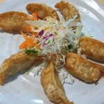 台湾料理 百味鮮 - 『 揚げ餃子 』