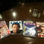 朝日珈琲サロン - 雑誌・週刊誌もご自由に。おひとりでもゆっくりお過ごしいただけます♪
