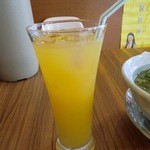 麺王 - オレンジジュース