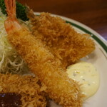 かつれつ四谷たけだ - エビフライUP