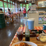 ｃａｆｅ　HACHI - お店の内観です