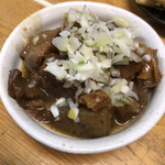 もつ焼 でん - 味噌風味の煮込み